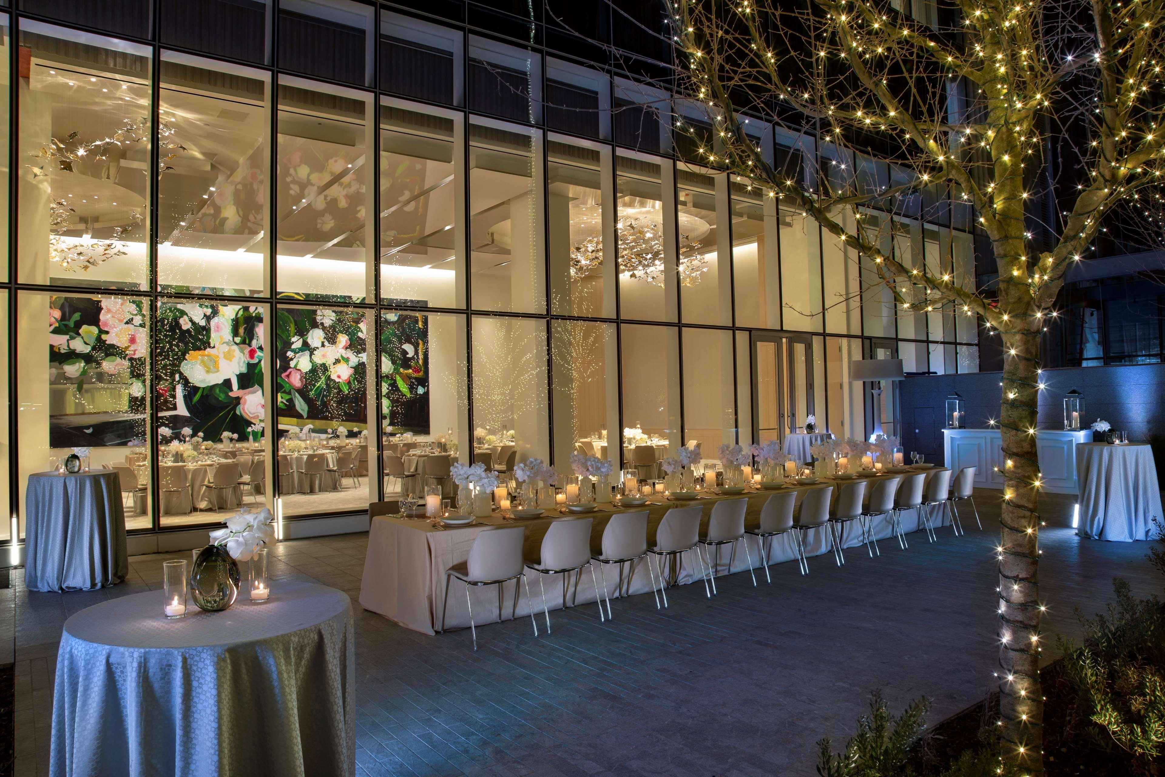 Hall Arts Hotel Dallas, Curio Collection By Hilton Εξωτερικό φωτογραφία