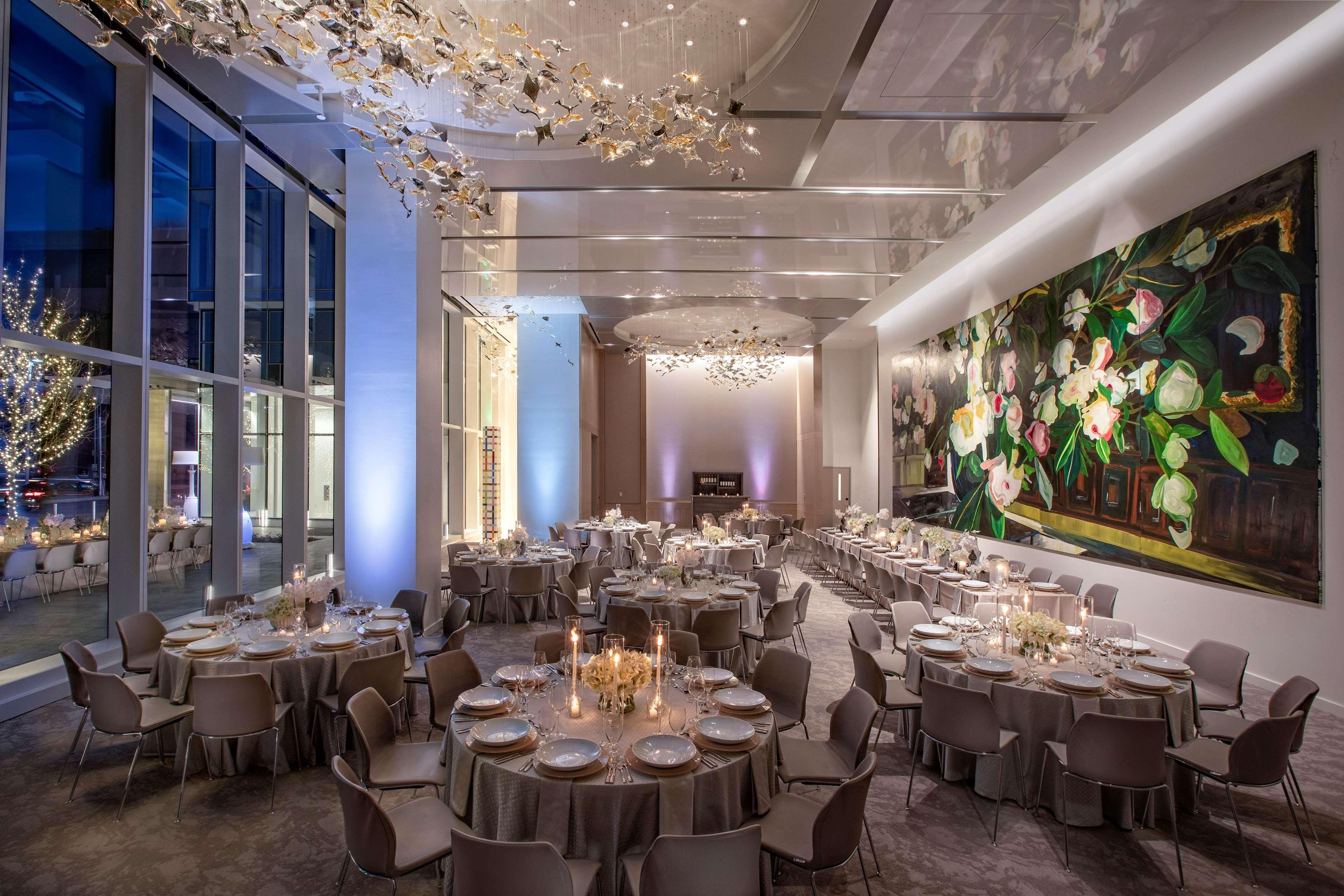 Hall Arts Hotel Dallas, Curio Collection By Hilton Εξωτερικό φωτογραφία