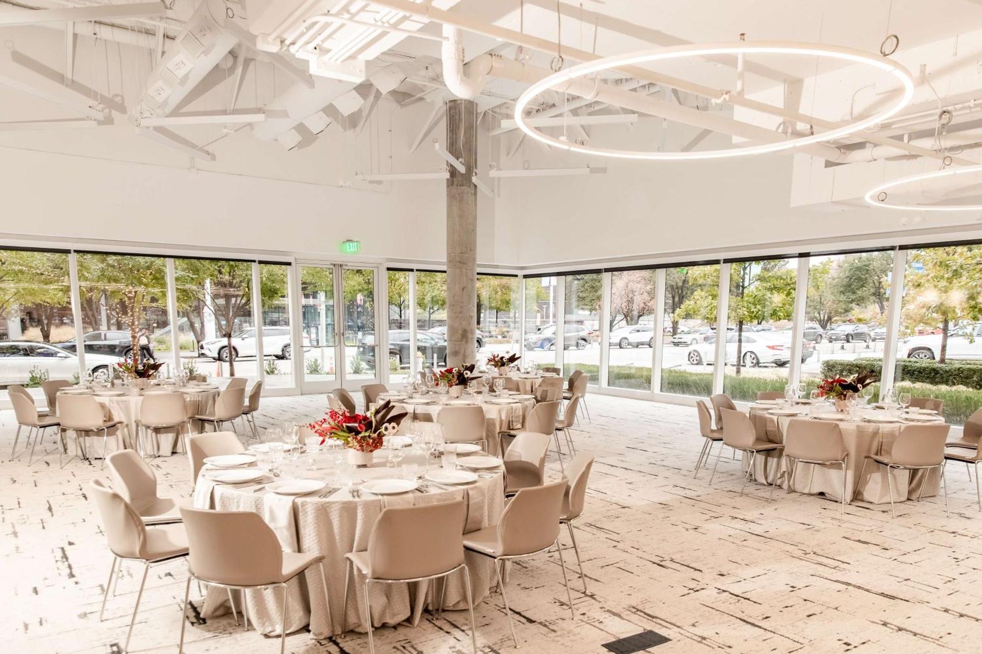 Hall Arts Hotel Dallas, Curio Collection By Hilton Εξωτερικό φωτογραφία