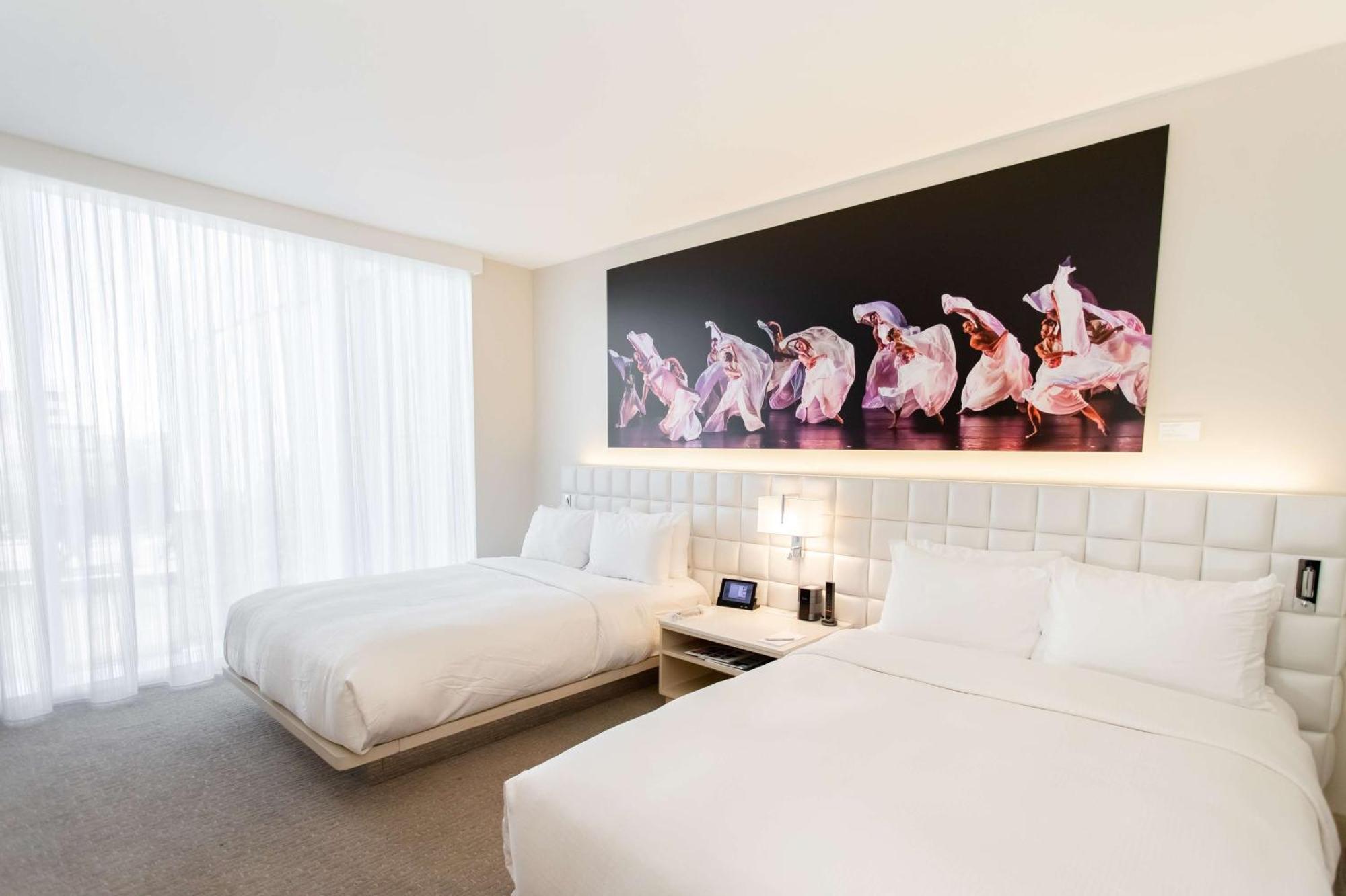 Hall Arts Hotel Dallas, Curio Collection By Hilton Εξωτερικό φωτογραφία